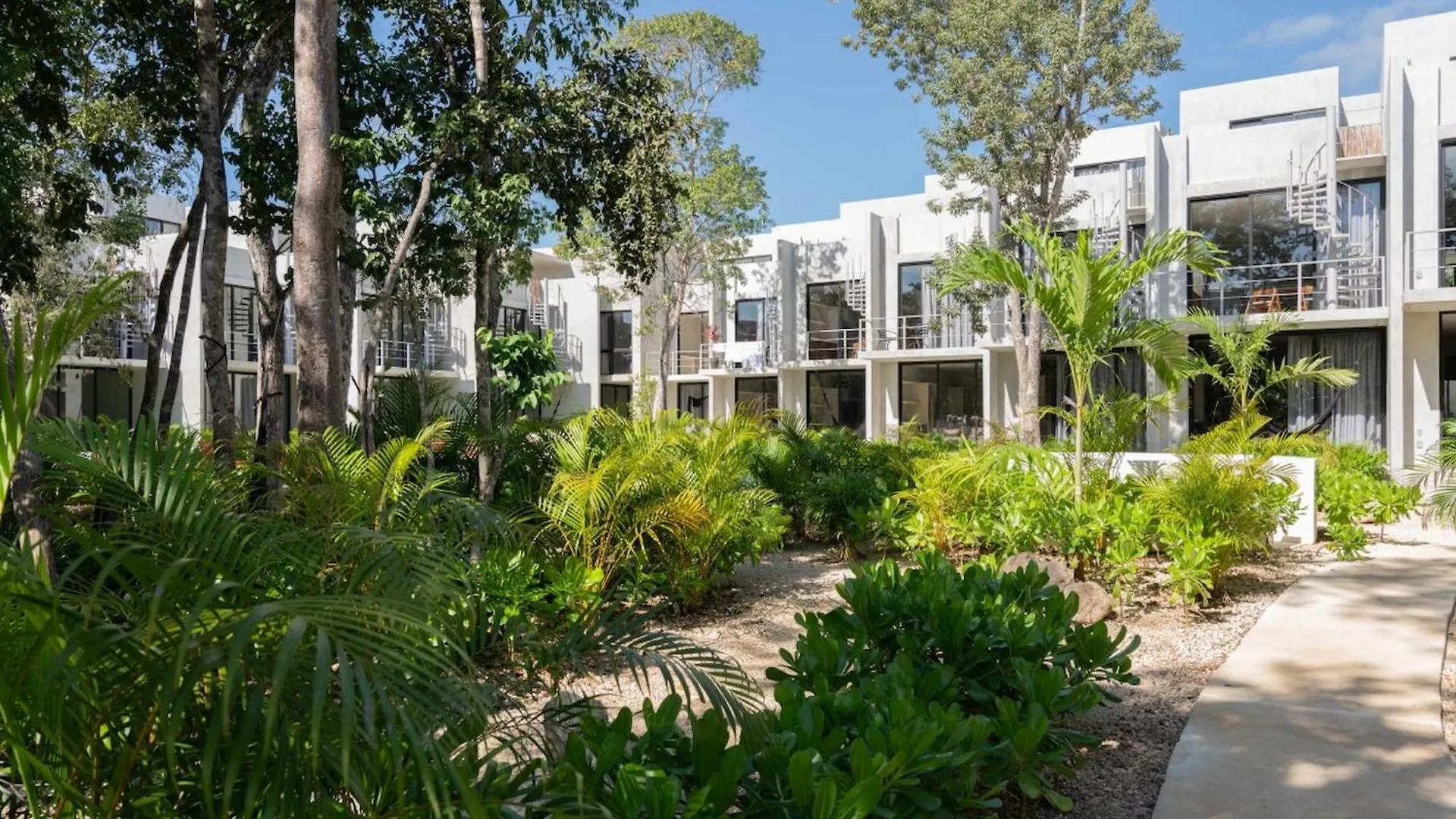 513 Seremonia Selva Private Pool & Grill 2 Bedroom Apartment Tulum